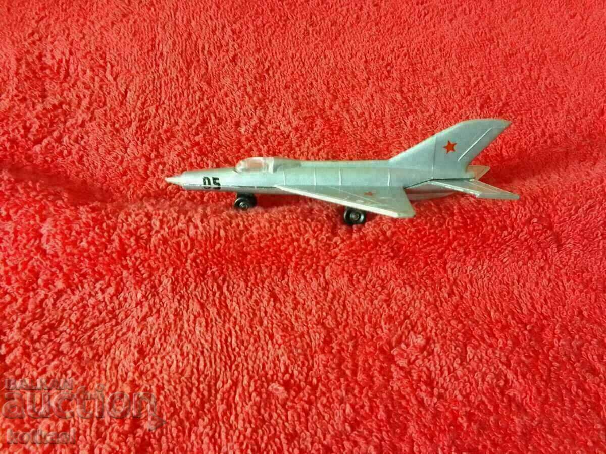 Old metal fighter Mig 21 M-120 Made in Bulgaria with price 25.00 BGN | € 12.78
