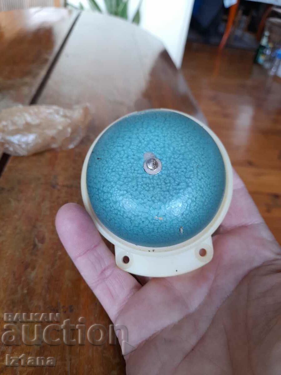 Παράδοση Παλιό ηλεκτρικό κουδούνι Παράδοση Παλιό ηλεκτρικό κουδούνι