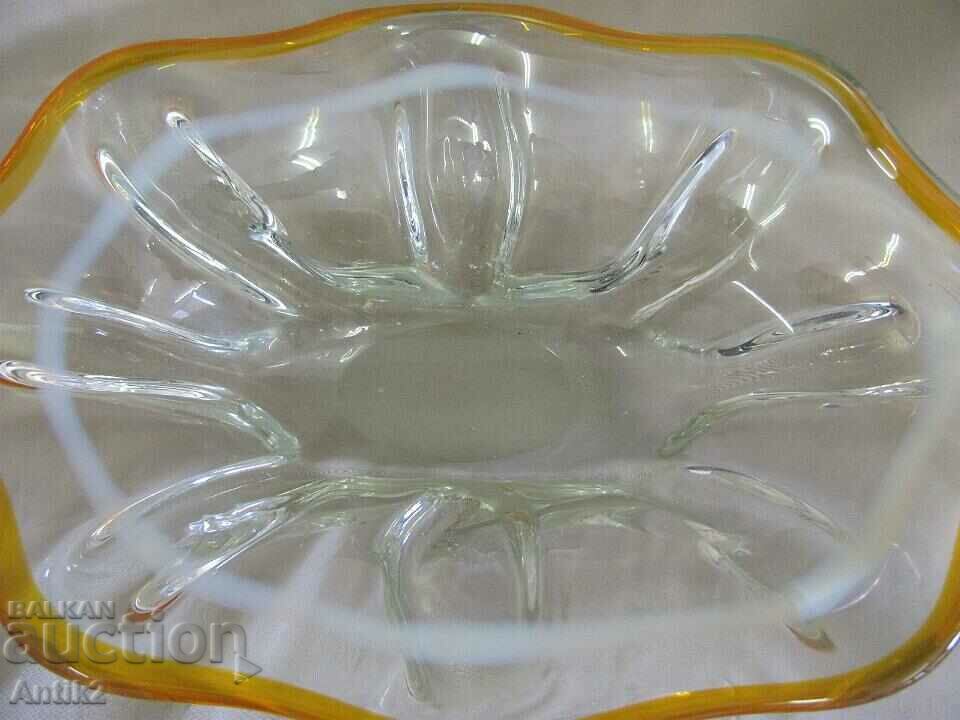 Auction Massive Crystal Bowl, Fruitiera Auction Massive Crystal Bowl, Fruitiera