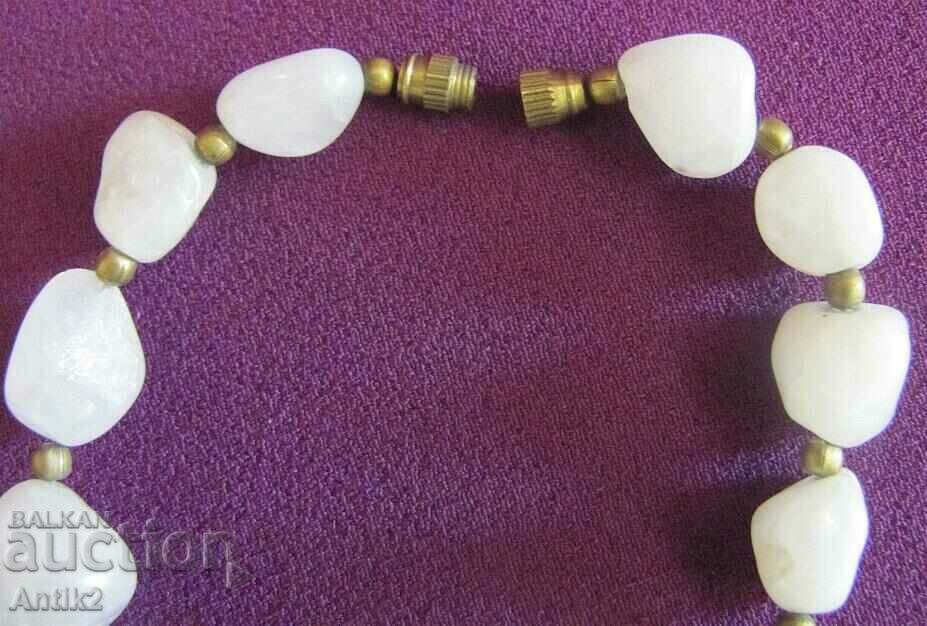 Delivery of Vintich Women's Bracelet natural volcanic stone Delivery of Vintich Women's Bracelet natural volcanic stone