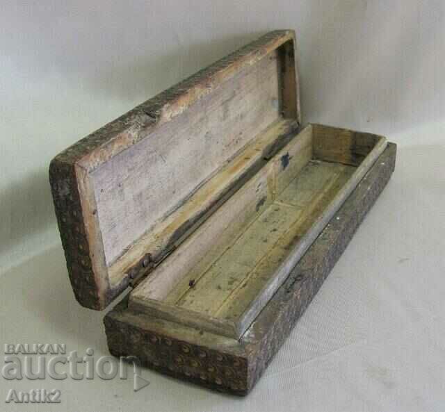 Delivery of 19th century Wooden School Box Delivery of 19th century Wooden School Box