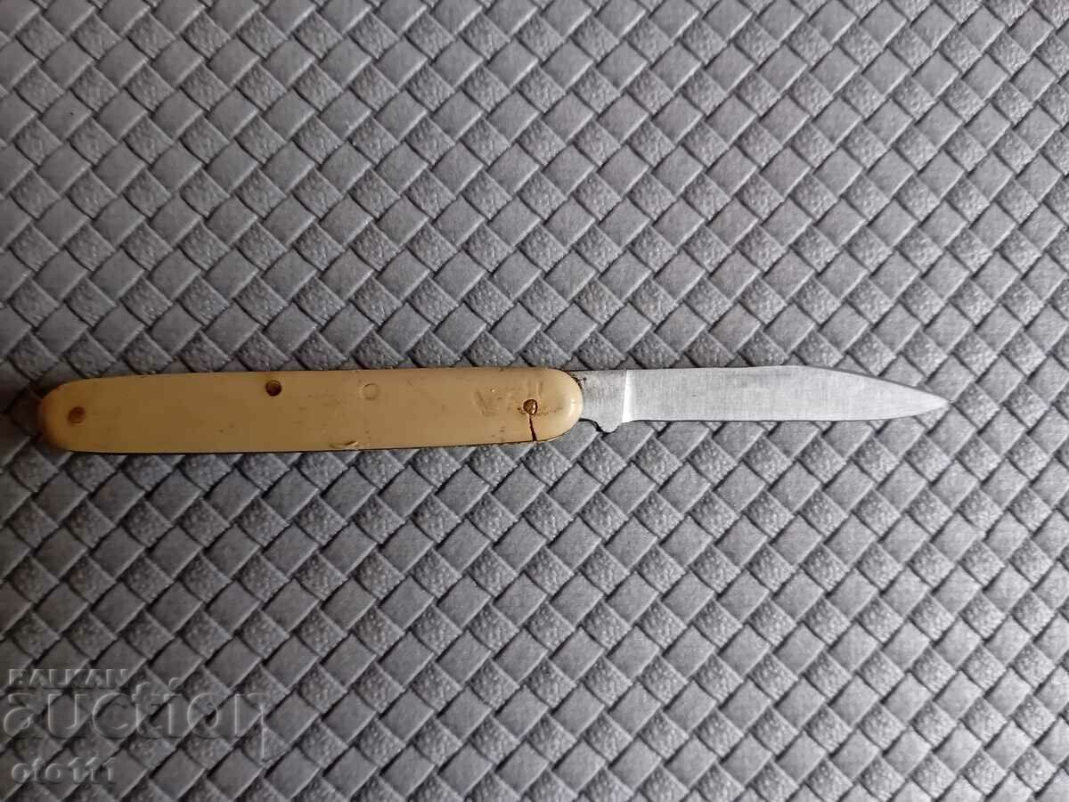 Delivery of OLD MINI KNIFE, KNIFE, LEG