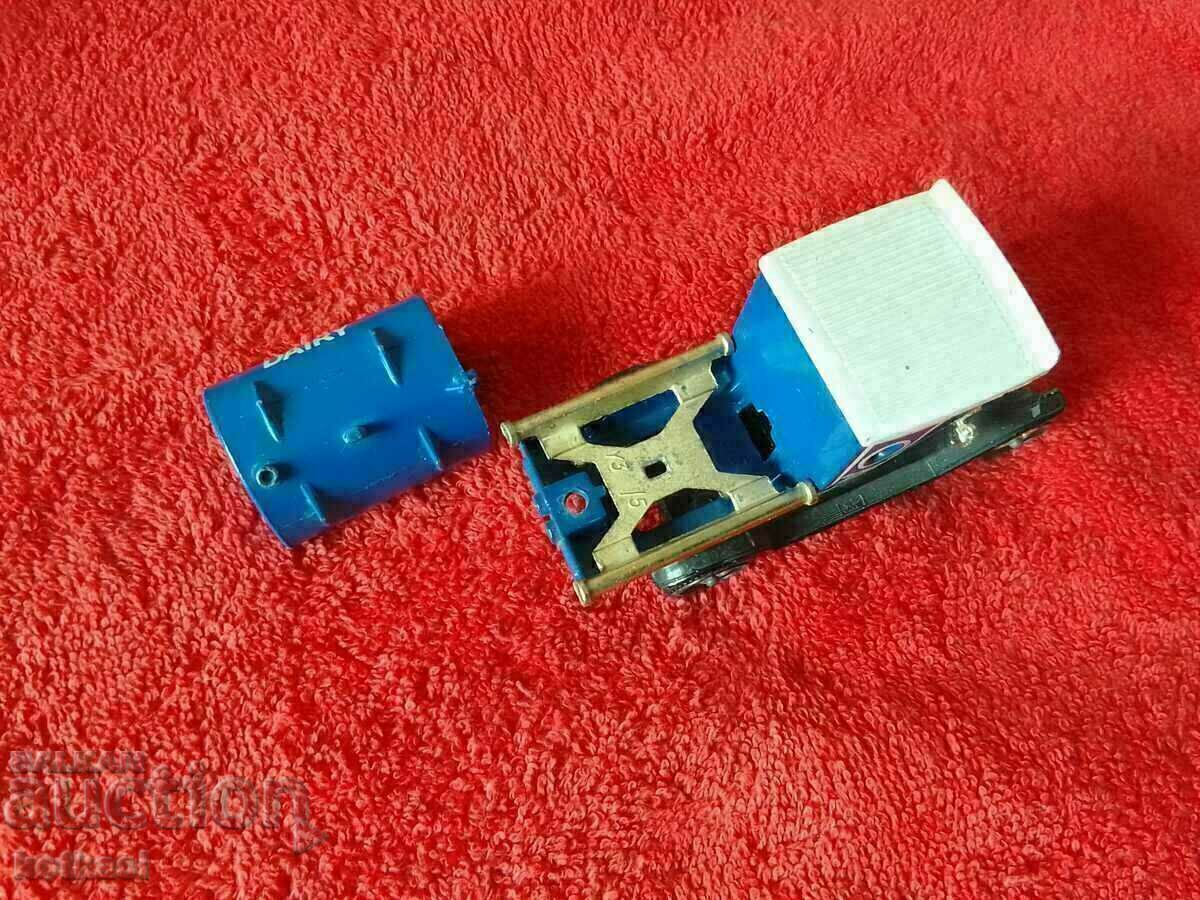 Veche cutie de chibrituri 1978 Ford Model T 1912 Metal Truck - 6