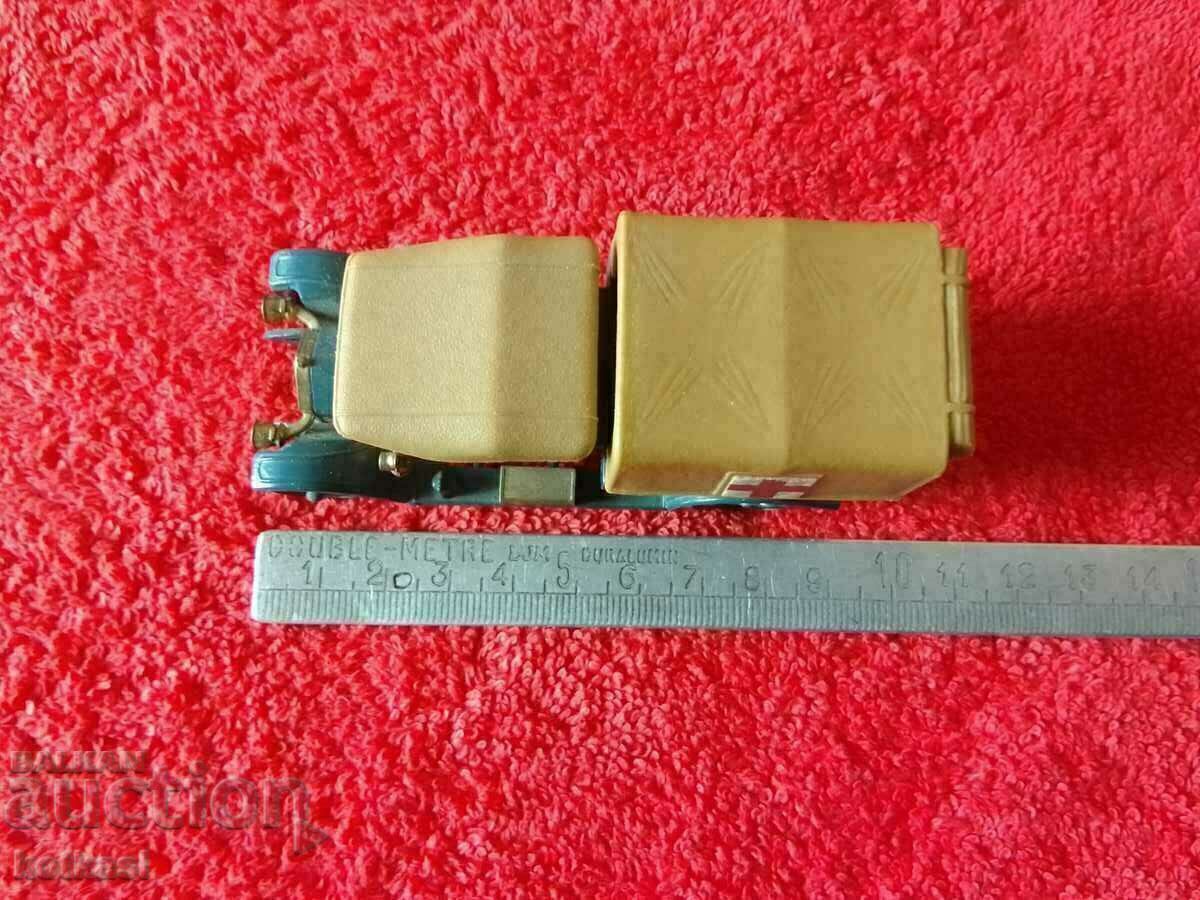 Old Matchbox 1973 England Yesteryear 1918 Metal Truck with price 25.50 BGN | € 13.04 Old Matchbox 1973 England Yesteryear 1918 Metal Truck with price 25.50 BGN | € 13.04