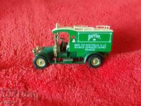 Old Metal Matchbox Truck 1983 England Yesteryear Renault