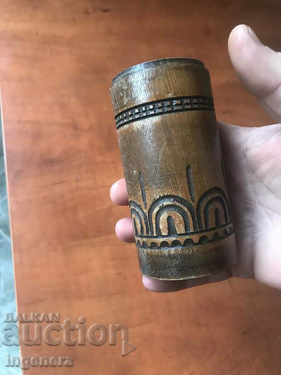 BOX BOX PENCIL HOLDER CARVED FROM SOCA