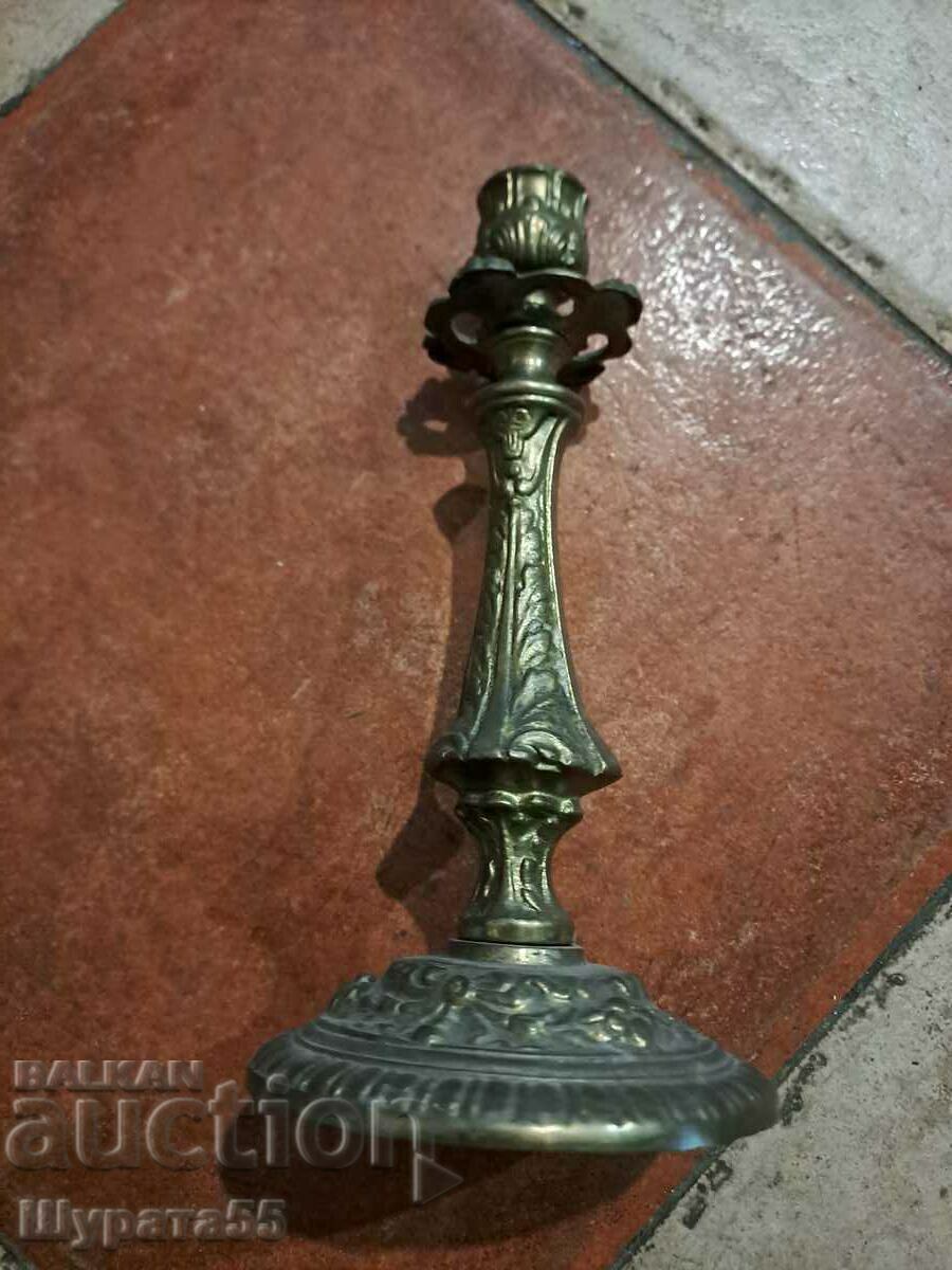 Priest 21cm 10cm. BRASS. Priest 21cm 10cm. BRASS.