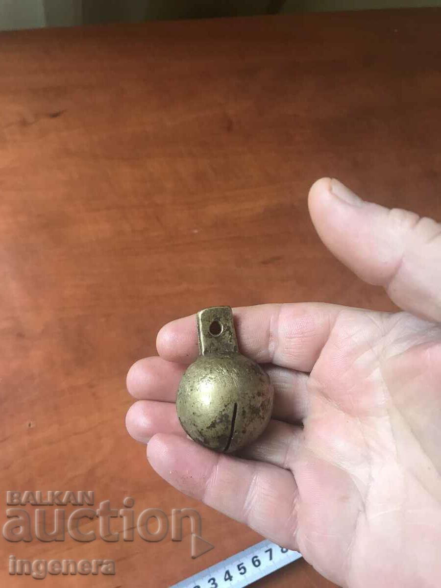 Auction  CHAN BELL WALNUT ANTIQUE HORSESHOE