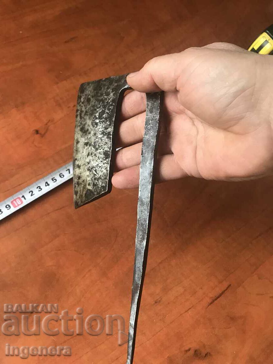 Delivery of SATURN BLADE FORGED TOOL ANTIQUE AX Delivery of SATURN BLADE FORGED TOOL ANTIQUE AX