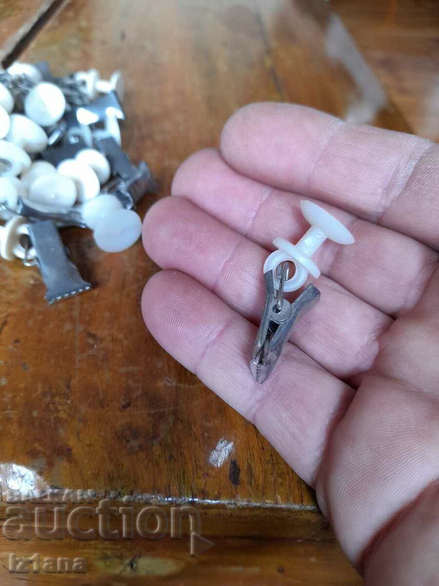 Auction Old hooks, curtain hooks Auction Old hooks, curtain hooks