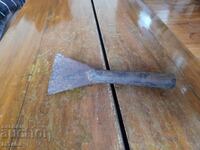 An old tool, a scraper