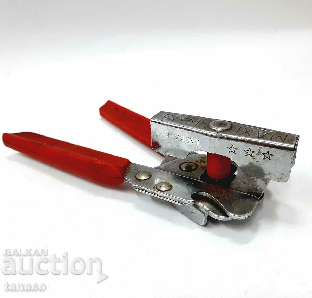 Auction Can opener with handles Modele depose(12.2) Auction Can opener with handles Modele depose(12.2)
