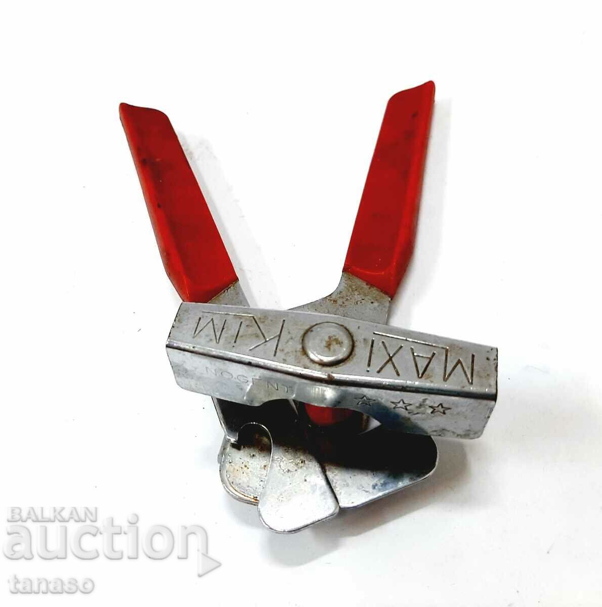 Delivery of Can opener with handles Modele depose(12.2) Delivery of Can opener with handles Modele depose(12.2)