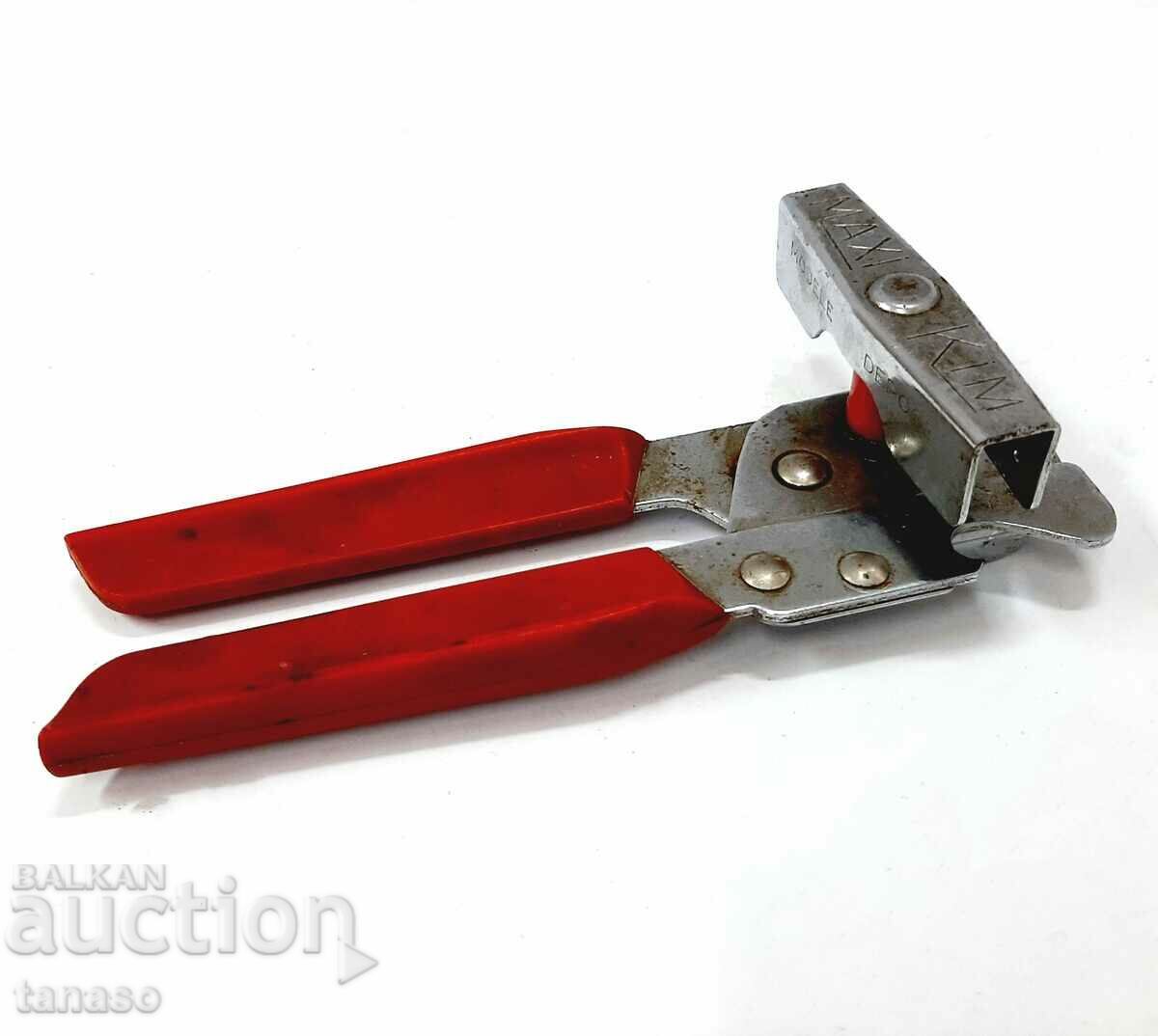 Can opener with handles Modele depose(12.2) - 7 Can opener with handles Modele depose(12.2) - 7