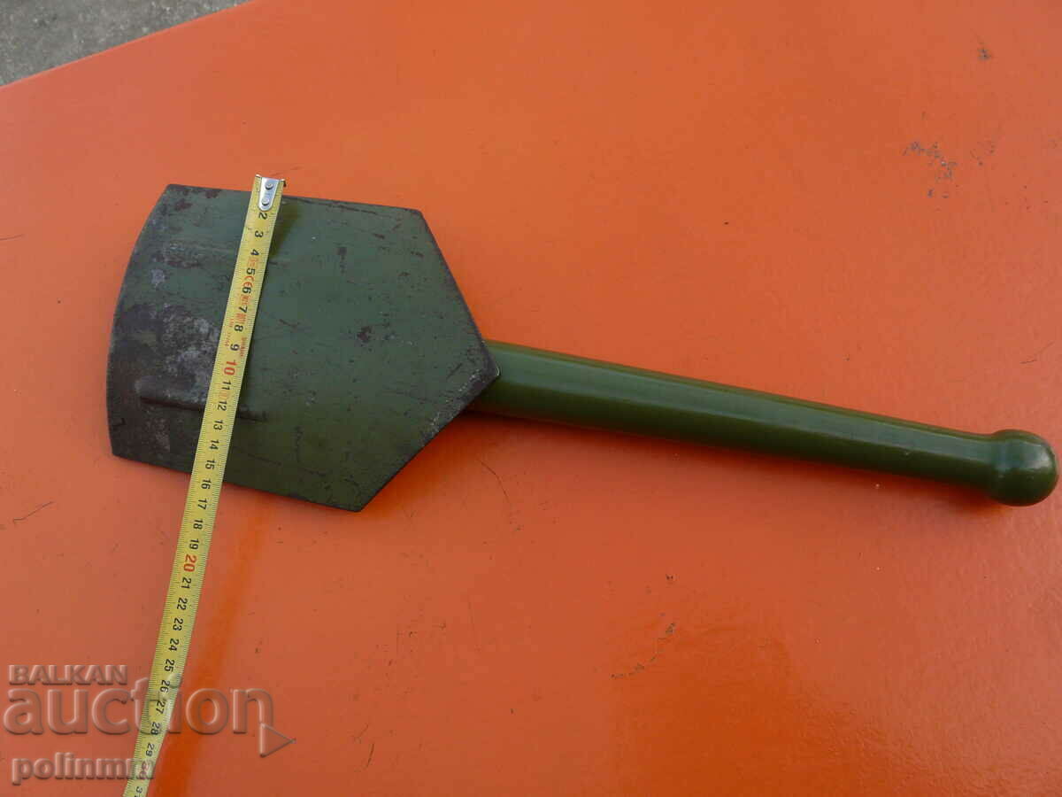 Old military folding spade with price 60.00 BGN | € 30.68 Old military folding spade with price 60.00 BGN | € 30.68