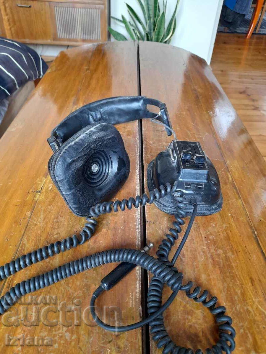 Old Sony DR-9 headphones
