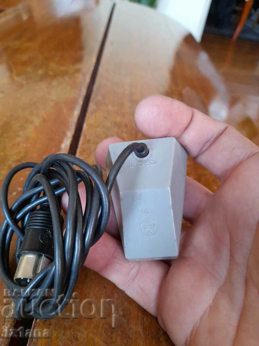 Delivery of Microphone MD 201 Delivery of Microphone MD 201