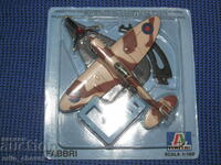 1/100 FABBRI-ITALIERI метален самолет Spitfire MkV. Нов