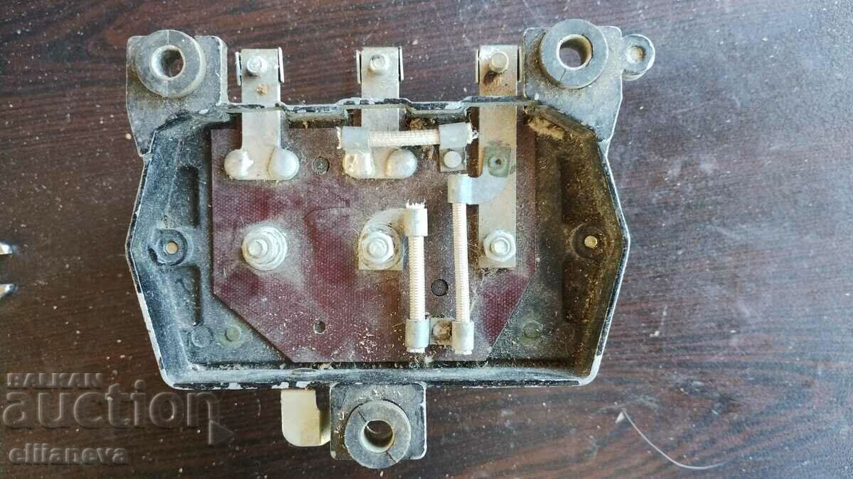 Licitație Releu Moskvich 408I Licitație Releu Moskvich 408I