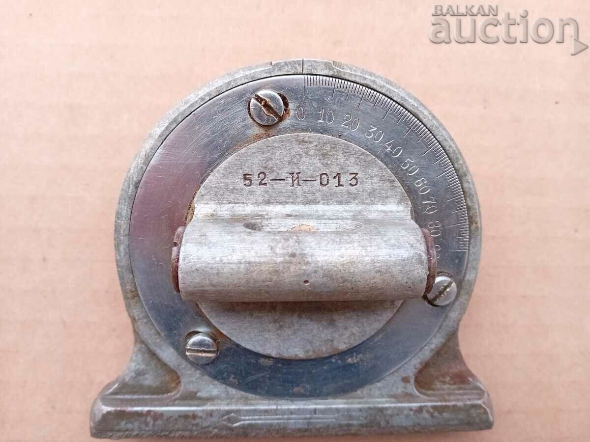 Αρτηλεριακός nivelir kvadrant 52-I-013 SSSR WW2 WWII με τιμή € 38.35 | 75.01 BGN