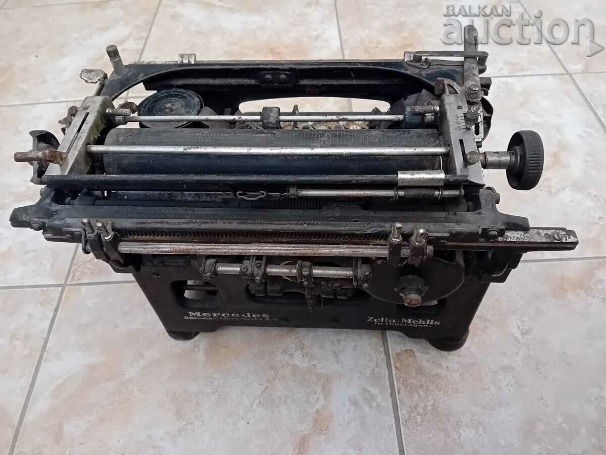 Аукцион пишеща машина MERCEDES Favorit 30те Германия Аукцион пишеща машина MERCEDES Favorit 30те Германия