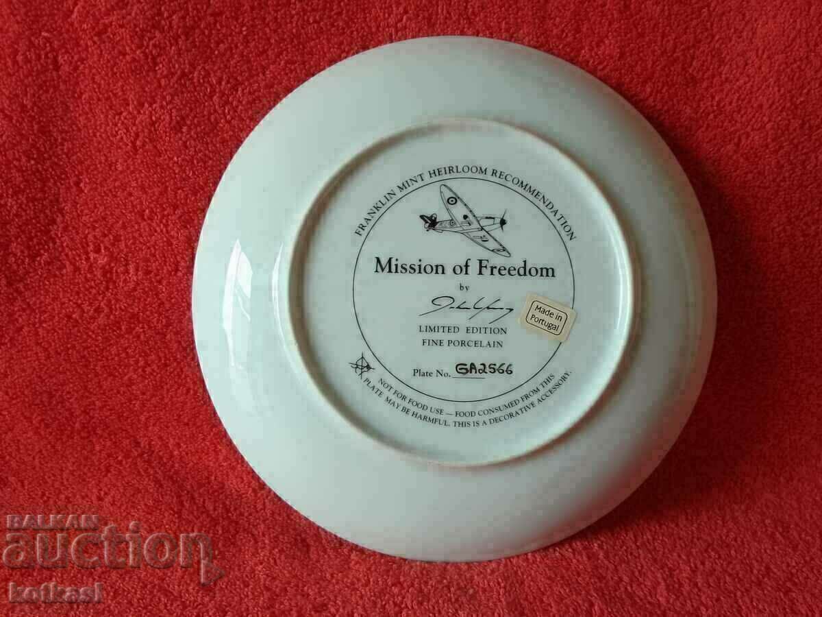 Farfurie veche de portelan marcata Avioane Londra - 6