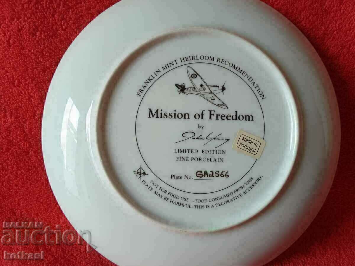 Old porcelain plate marked signed Airplanes London - 7 Old porcelain plate marked signed Airplanes London - 7