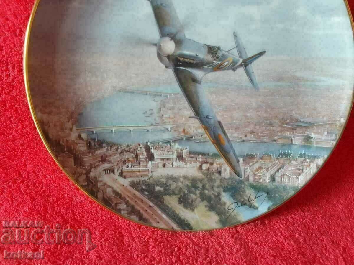 Old porcelain plate marked and signed Airplane Grad Reka with price 35.50 BGN | € 18.15 Old porcelain plate marked and signed Airplane Grad Reka with price 35.50 BGN | € 18.15