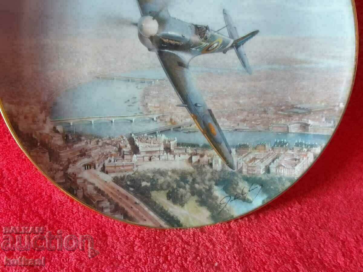 Old porcelain plate marked and signed Airplane Grad Reka - 5 Old porcelain plate marked and signed Airplane Grad Reka - 5