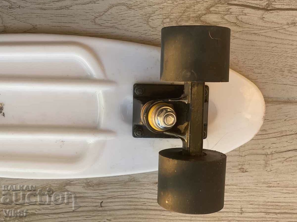 Δημοπρασία Skateboard 56 cm x 15 cm