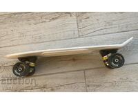 Skateboard 56 cm x 15 cm