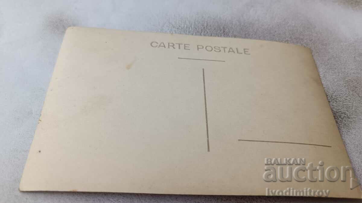 Photo Sofia Four young girls on a bridge in Bor. a garden with price 3.65 BGN | € 1.87 Photo Sofia Four young girls on a bridge in Bor. a garden with price 3.65 BGN | € 1.87