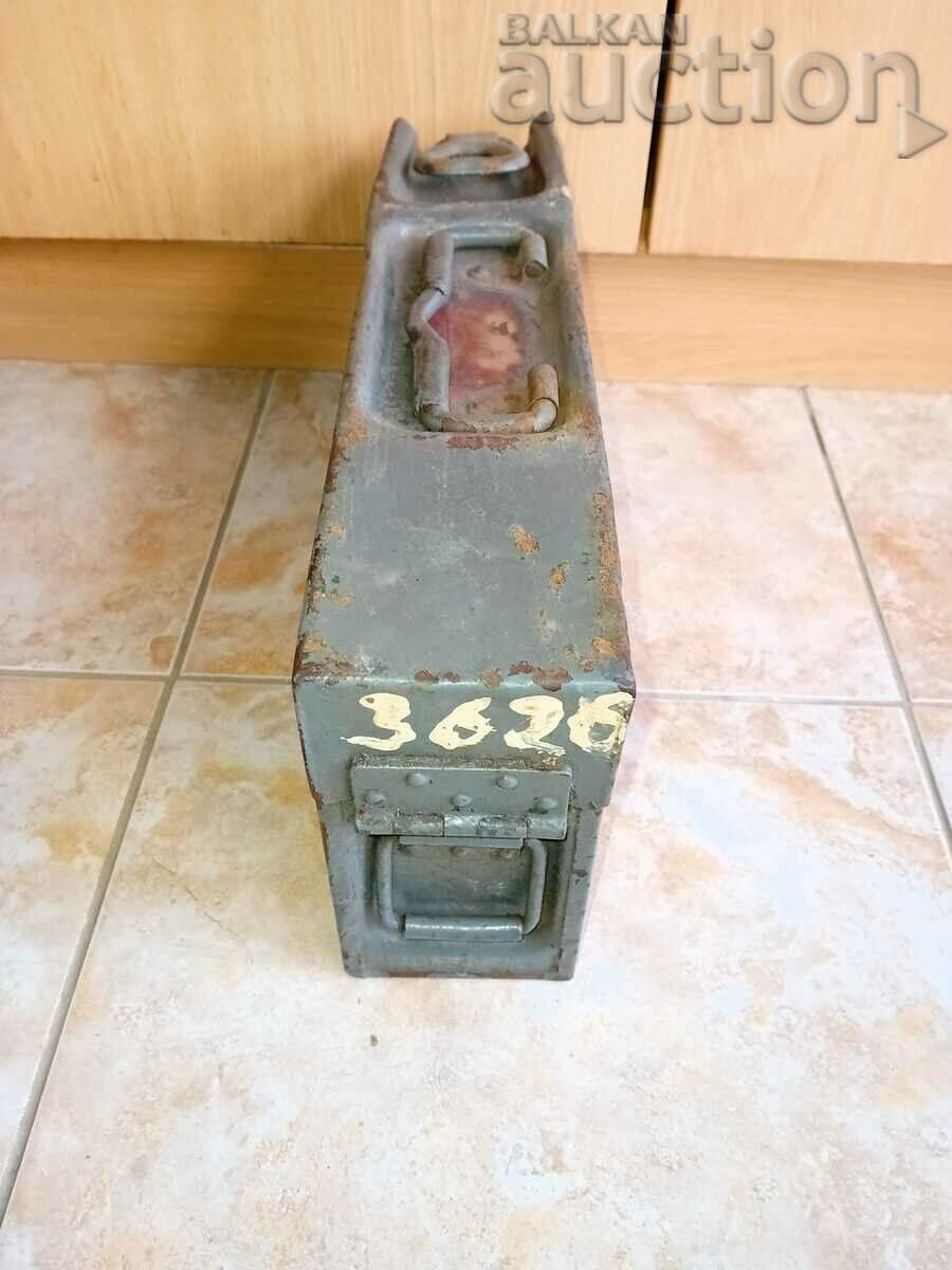 Auction  Cartridge box MG34 42 Wehrmacht WWII ammunition box