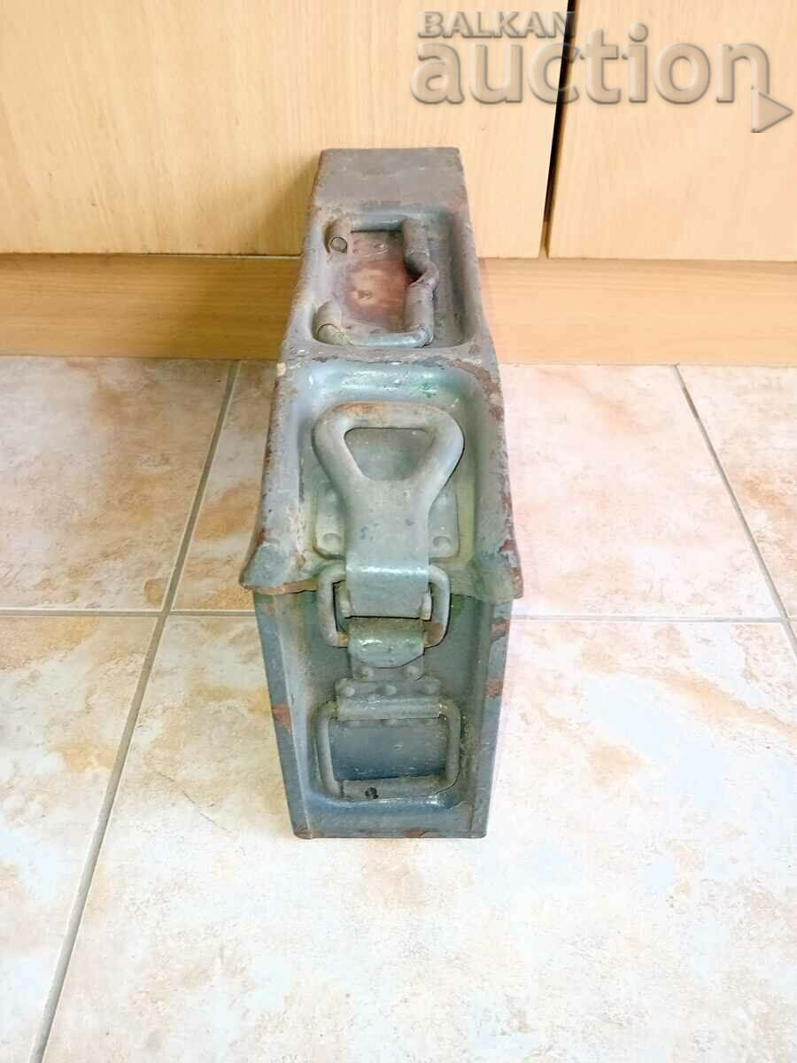 Delivery of Cartridge box MG34 42 Wehrmacht WWII ammunition box