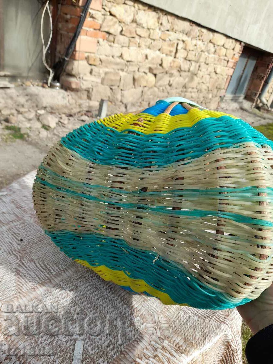 An old basket - 6 An old basket - 6