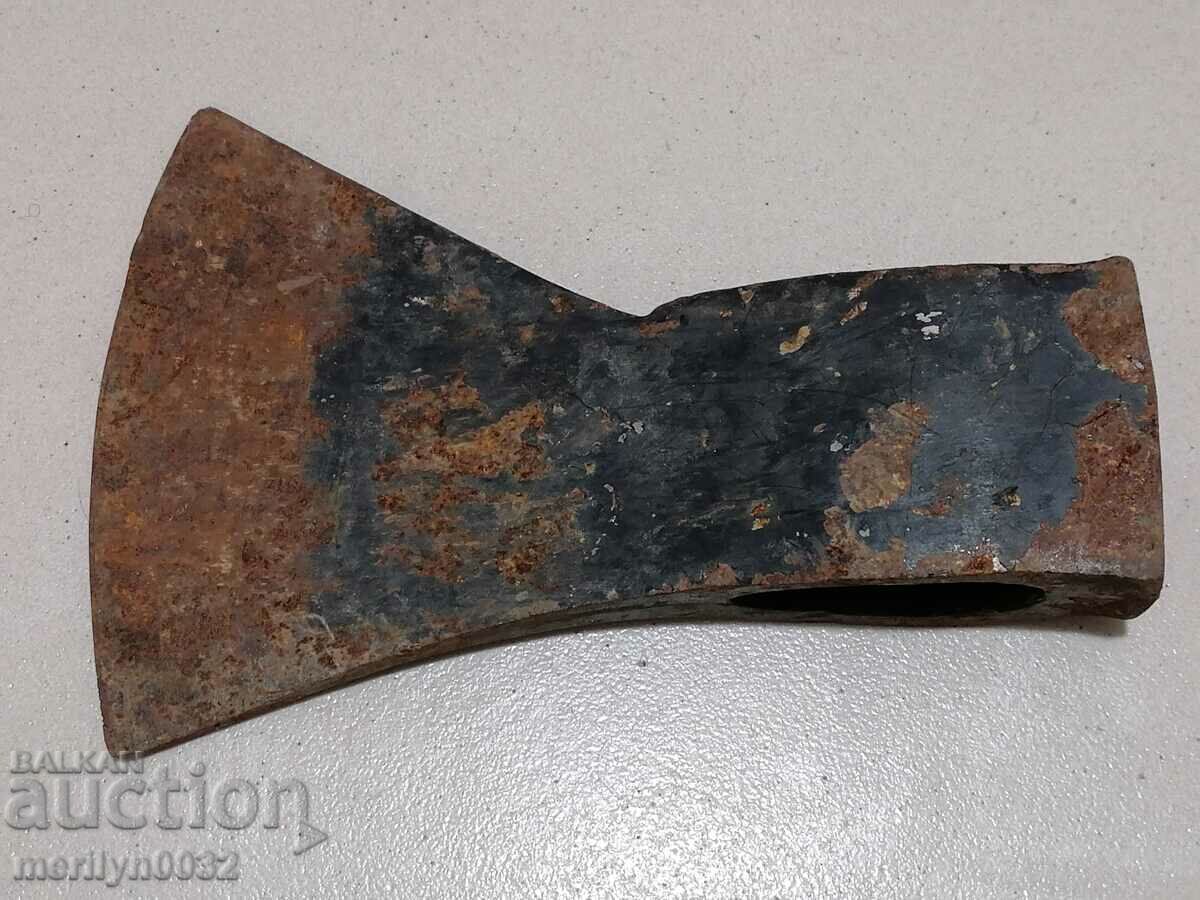 Delivery of Old ax, axe, saber blade forged iron