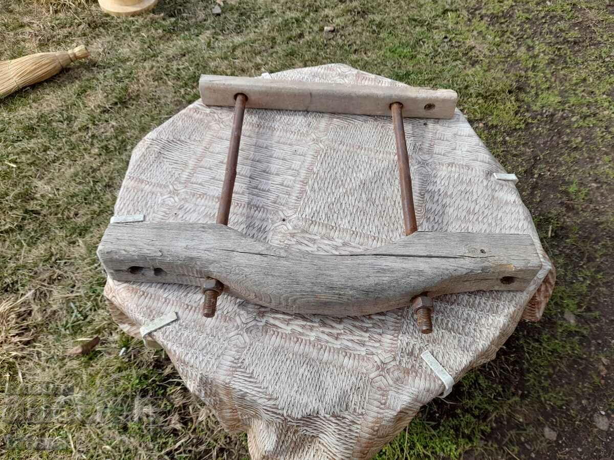 Auction Old yoke Auction Old yoke