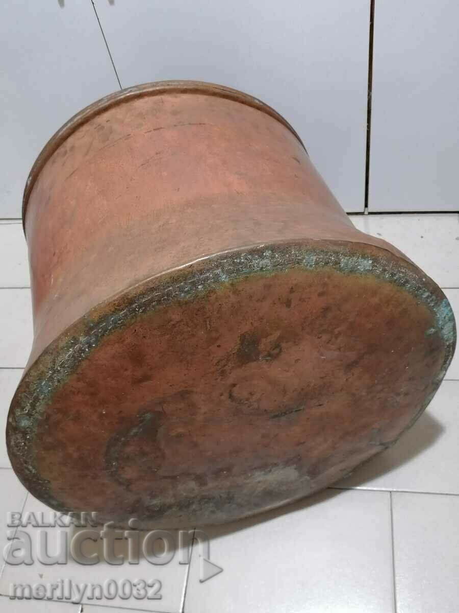 Delivery of Brandy pot without a pipe and a copper coil with a cup lid Delivery of Brandy pot without a pipe and a copper coil with a cup lid