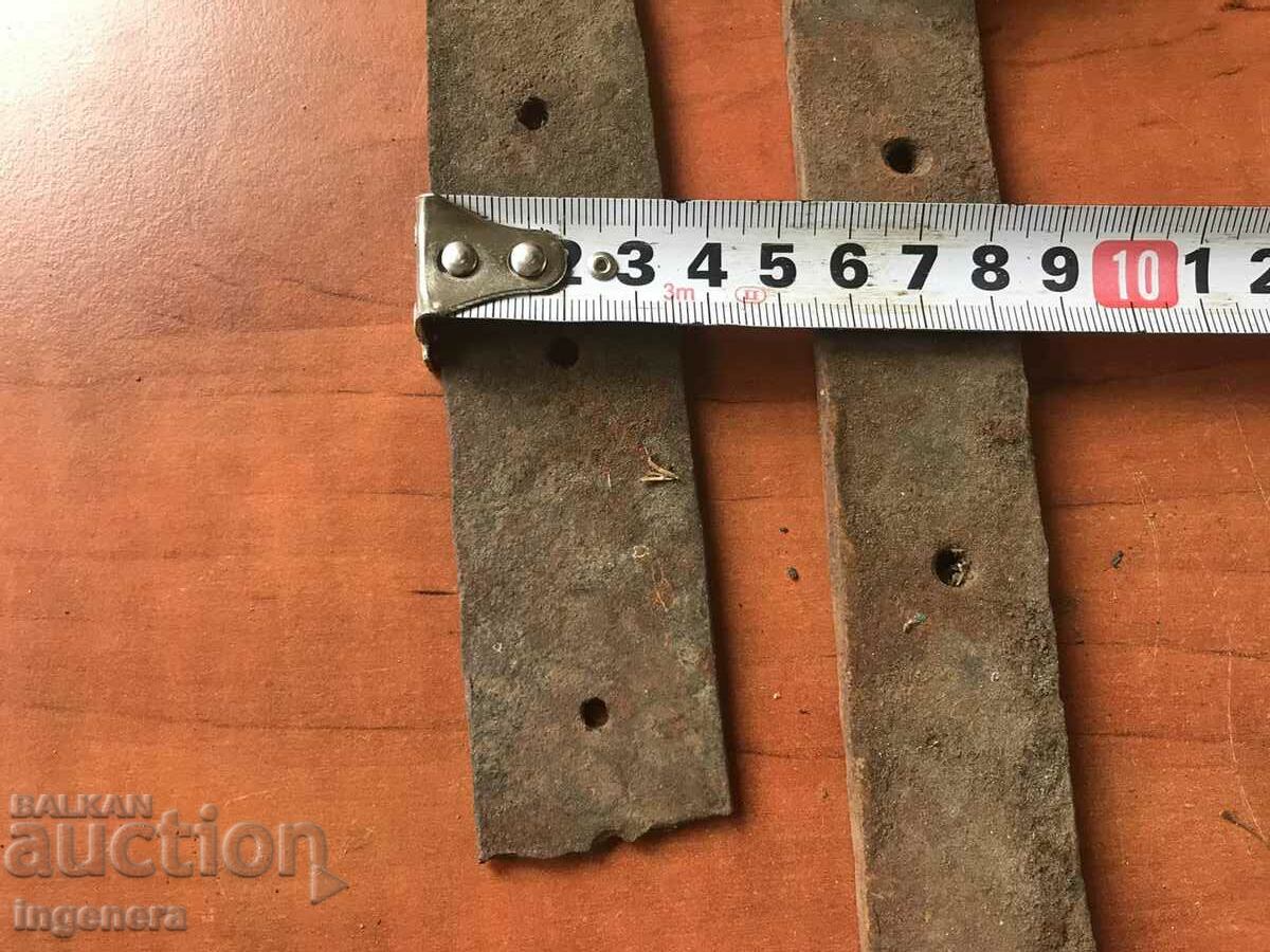 Auction COUNTRY AND COUNTRY DOOR HINGE ANTIQUE 2 PCS Auction COUNTRY AND COUNTRY DOOR HINGE ANTIQUE 2 PCS