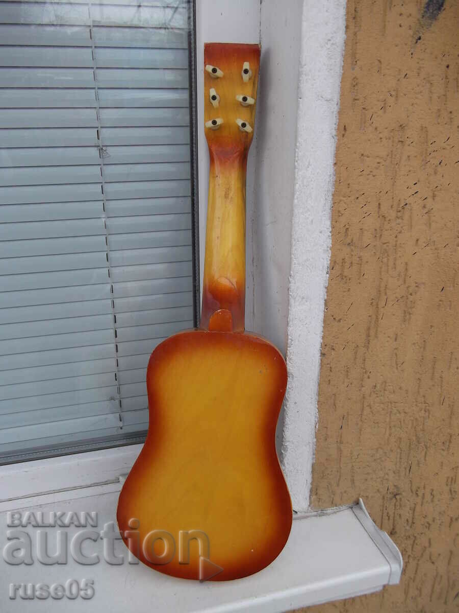 Παράδοση Μικρή κιθάρα Παράδοση Μικρή κιθάρα