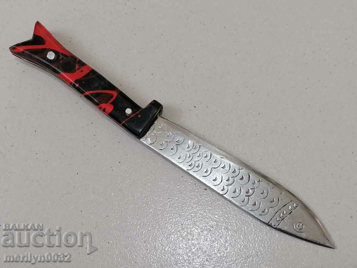 Παράδοση Παλιό ψαράδικο μαχαίρι επιταγή τύπου ψαρόλεμα από την κοινωνική περίοδο Παράδοση Παλιό ψαράδικο μαχαίρι επιταγή τύπου ψαρόλεμα από την κοινωνική περίοδο