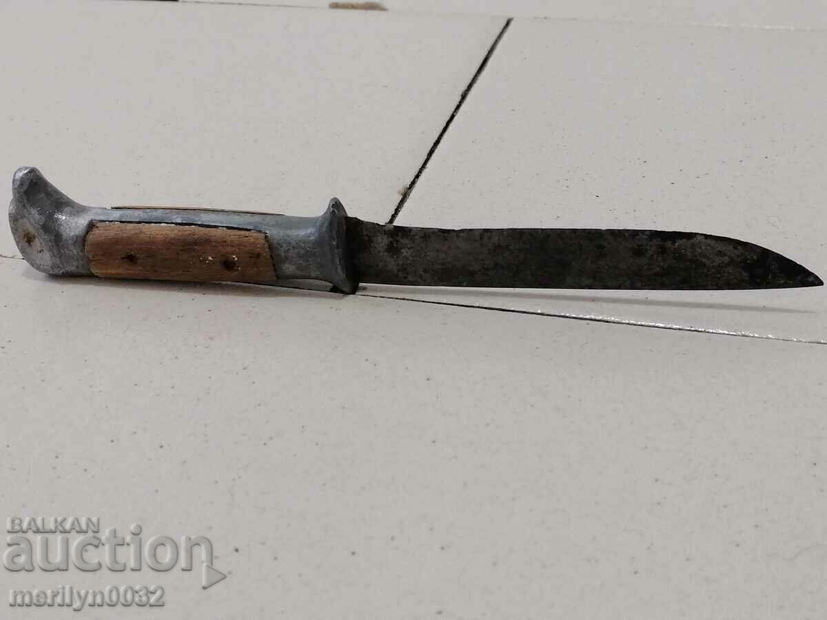 Auction  Old Bulgarian knife with an eagle head