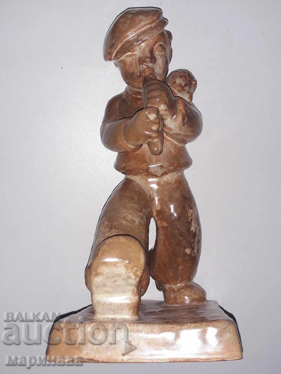 FIGURA MARE. GERMANIA.MARCAT