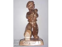 FIGURA MARE. GERMANIA.MARCAT