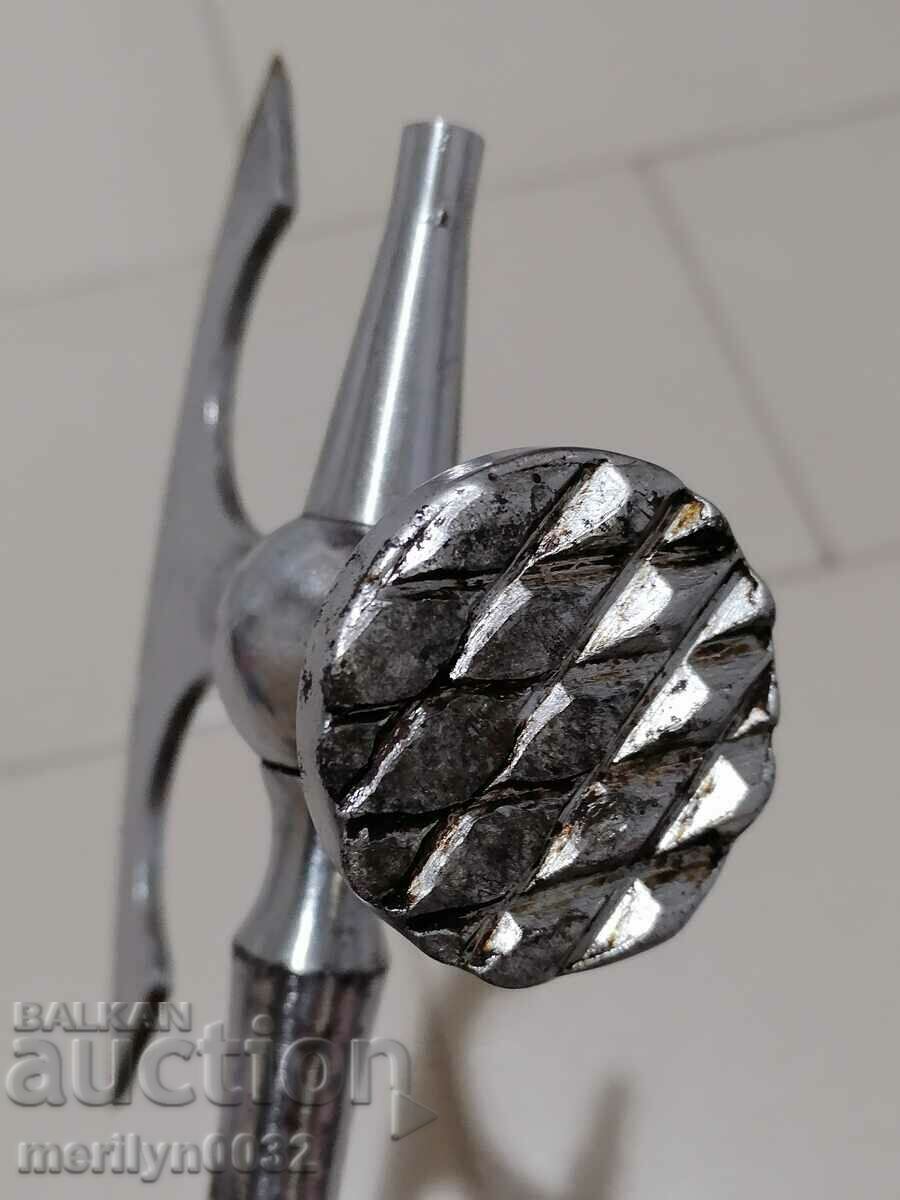 Topor vechi pentru fripturi și coaste de satir - 5 Topor vechi pentru fripturi și coaste de satir - 5