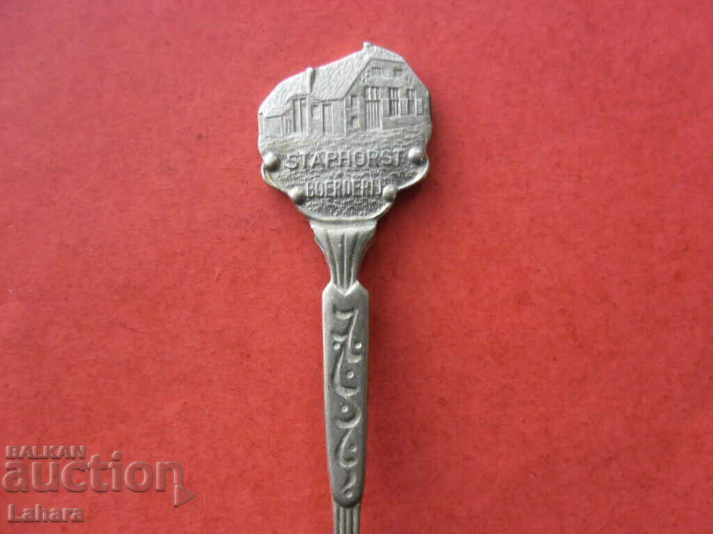 Souvenir spoon, collector's spoon with price 5.00 BGN | € 2.56 Souvenir spoon, collector's spoon with price 5.00 BGN | € 2.56