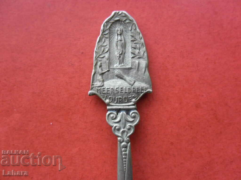 Linguriță de suvenir, lingură de colecție cu preț 7.00 BGN | € 3.58