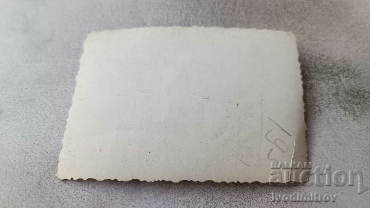 Photo Sofia Three young girls on the sidewalk with price 2.45 BGN | € 1.25