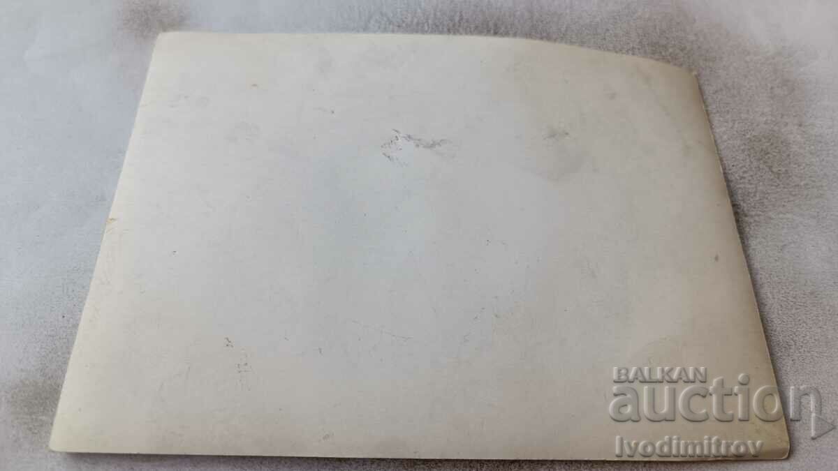 Photo Sofia Men, women and a boy on street 8 with price 1.65 BGN | € 0.84 Photo Sofia Men, women and a boy on street 8 with price 1.65 BGN | € 0.84