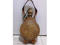 Baklica sculptata din nuc, catarama, lemn